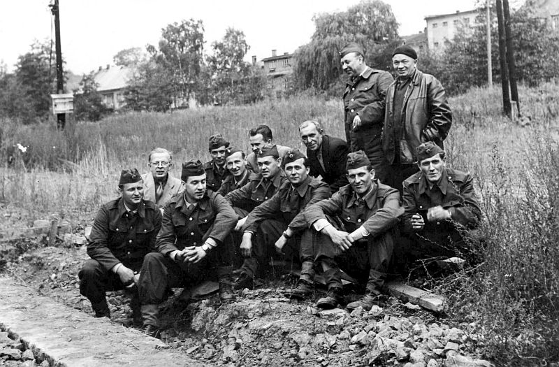 Papiraci-od-Weisshuhnu.JPG Papiraci-od-Weisshuhnu.JPG