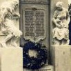 Pomník padlým z Královce od sochaře Schwantnera - hist. pohlednice