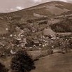 Pohled z Kravího vrchu k horám kolem 1940