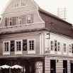 Cukrárna a kavárna Oskara Illnera před připojením pohraničí k Německu v říjnu 1938 