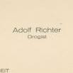 Osobní vizitka drogisty Adolfa Richtera působí i dnes vkusně a moderně.