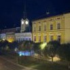 Noční náměstí Svornosti - 2x foto Markéta Hošková
