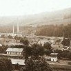 Svobodské nádraží z nadhledu – výřez z historické pohlednice