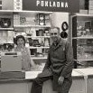Pražáci nakupovali u Rotta, horáci z Krkonoš u Šritra