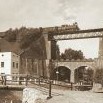 Patrový viadukt v Bernarticích na historické pohlednici 