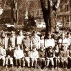 Husákovy děti – bývalo jich plné náměstí, stárnou jako víno