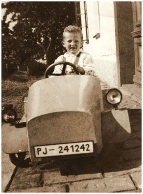 Amerika květen 1945