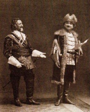 Fritz Hartmann v dramatu Valdštejnova smrt - vpravo
