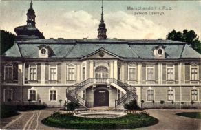 Maršovský zámek na dobové pohlednici z roku 1923