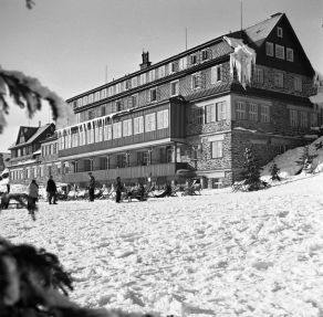 Horský hotel na Černé hoře v Krkonoších