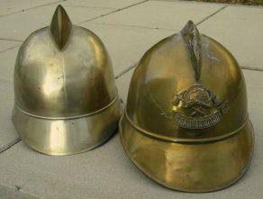 Historické helmy hasičů z obce Babí u Trutnova